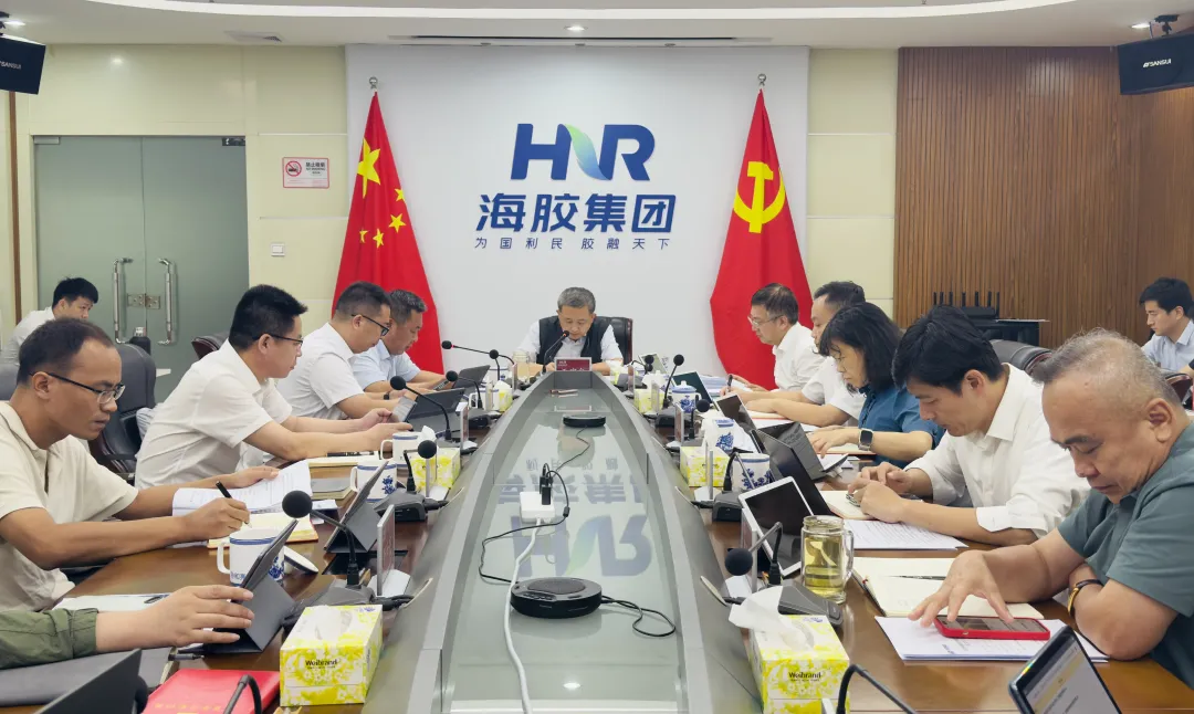 1754097943843042177.jpg 1754097943843042177.jpg