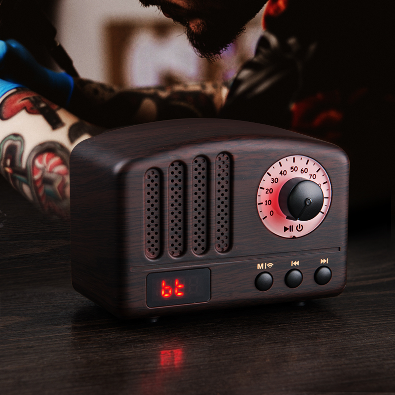 新貓王M3復古音箱美圖設計，復古音響詳情設計，音響品牌商標設計，音響畫冊網站設計