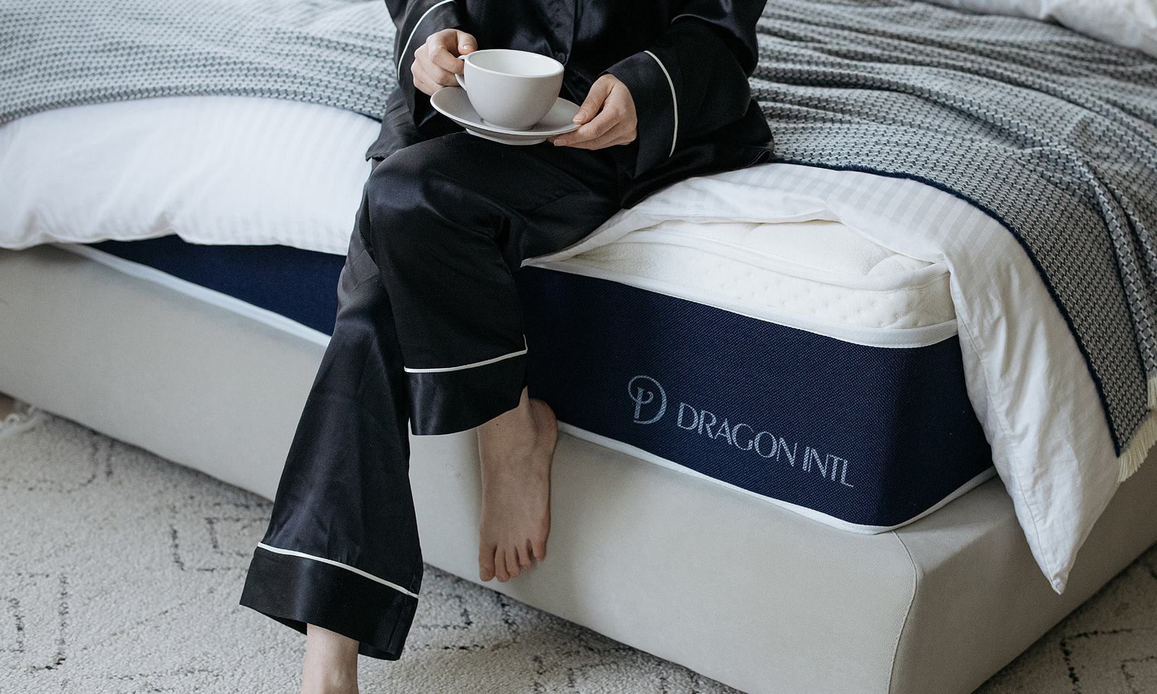 家居品牌logo設(shè)計(jì)，家居品牌vi設(shè)計(jì)，床墊品牌logo設(shè)計(jì)，枕頭品牌logo設(shè)計(jì)