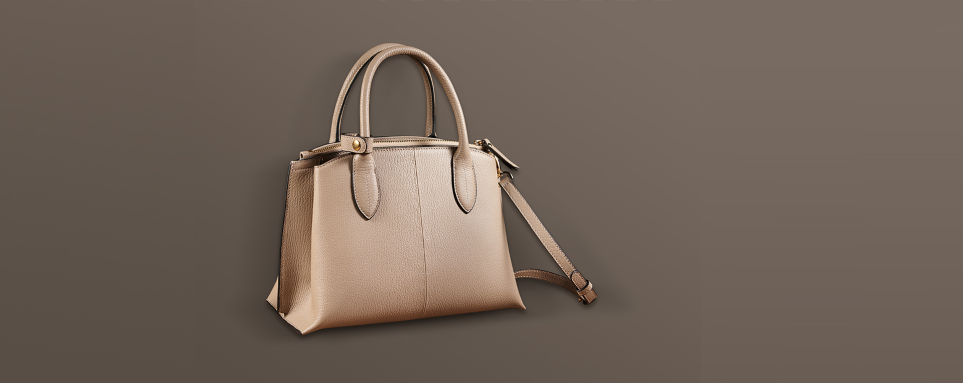 天空與海-時尚畫冊設計，創(chuàng)意畫冊設計